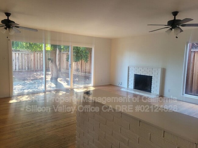 Building Photo - 4860 Clydelle Ave