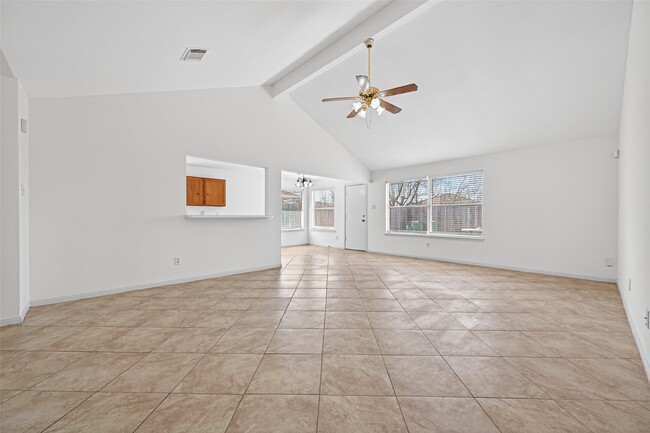 Building Photo - 11002 Bradford Way Dr