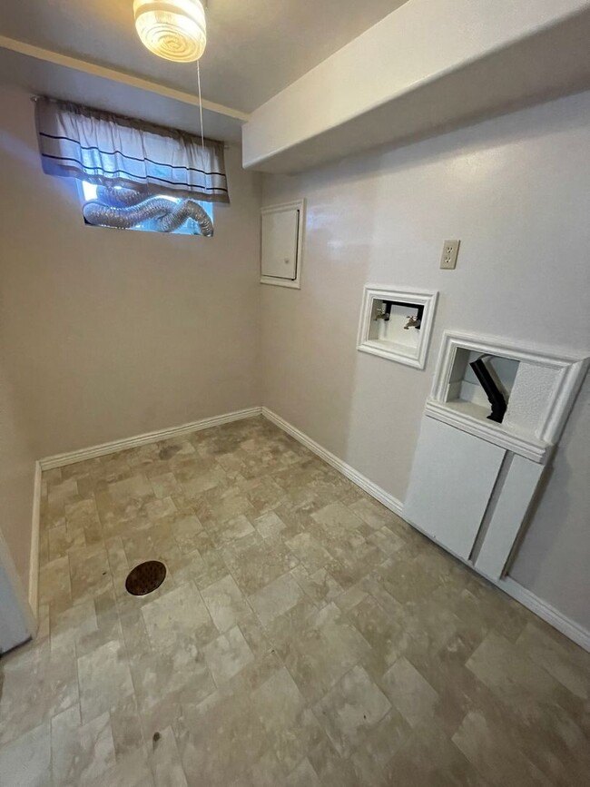 Building Photo - Great home for rent!