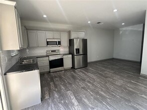 Building Photo - 13314 County Rd 285