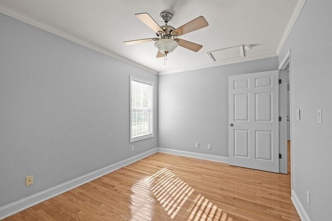 Building Photo - Broad Creek Home Available Now