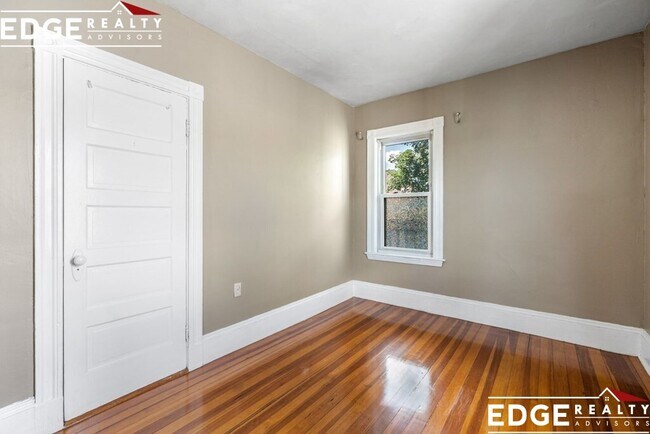 Building Photo - 71 Neponset Ave