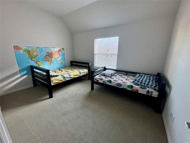 Building Photo - 12569 Royal Oaks Ln