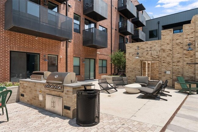 Building Photo - 4510 Terry-O Ln