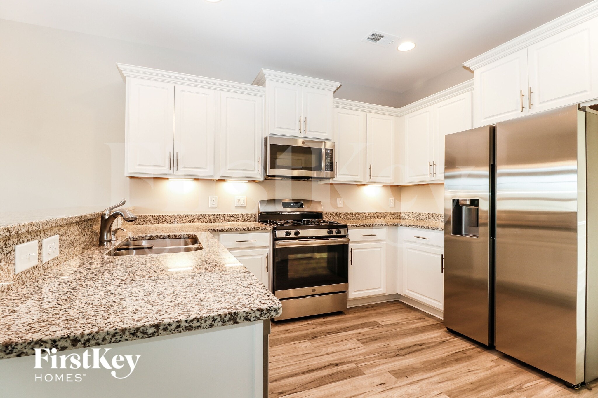 Building Photo - 244 Saxony Loop