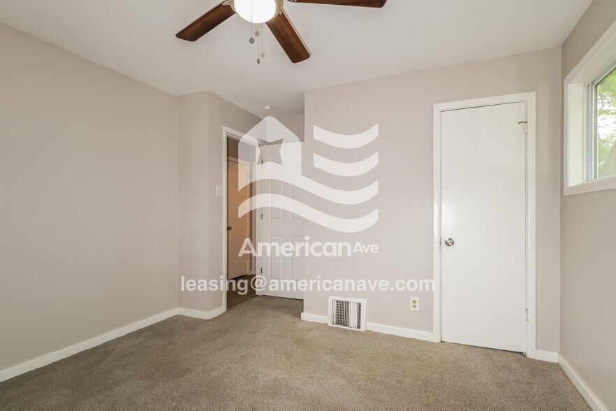 Building Photo - 937 Clearfield Dr