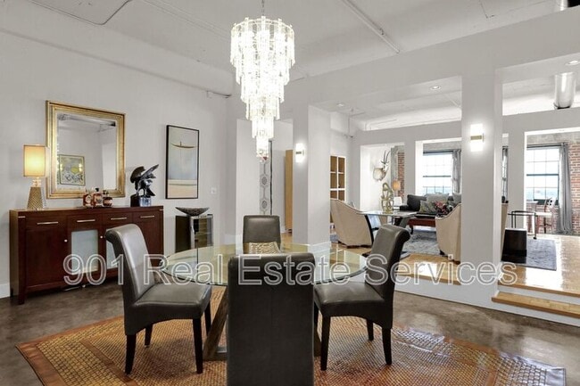 Building Photo - 505 Tennessee St