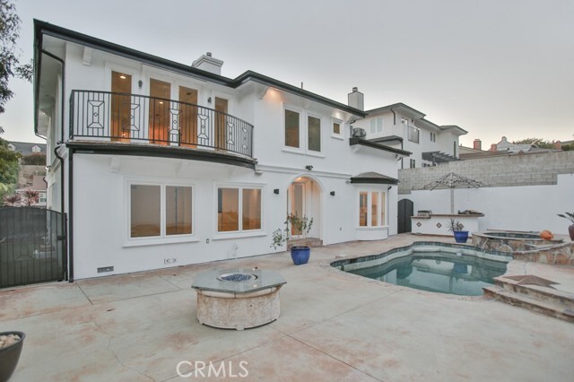 Building Photo - 4223 Don Felipe Dr