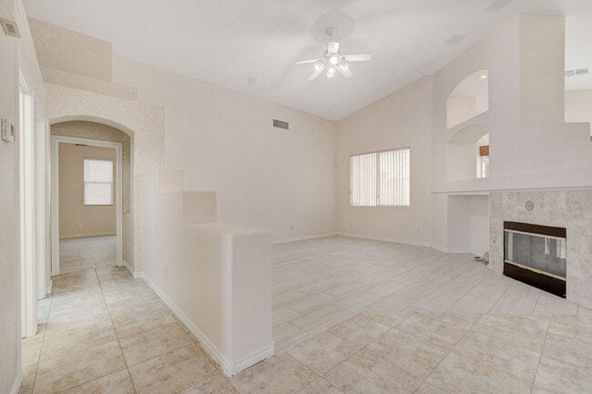 Building Photo - 3051 Hills of Gold Ct