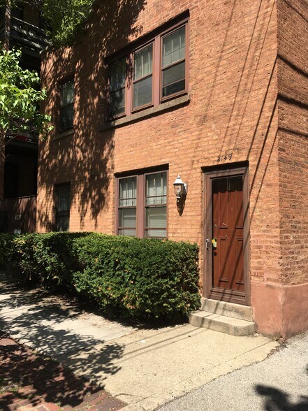 Building Photo - 2149 N Dayton St