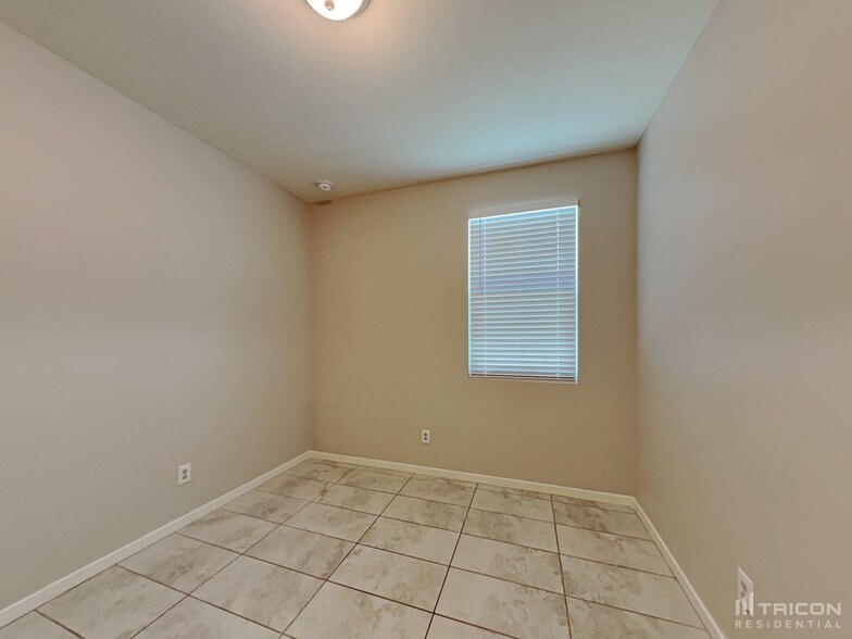 Building Photo - 2263 S 236th Dr