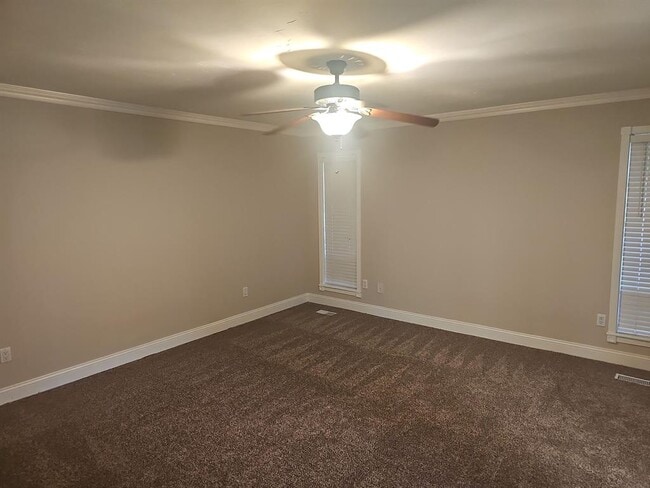 Building Photo - 3300 Choctaw Dr