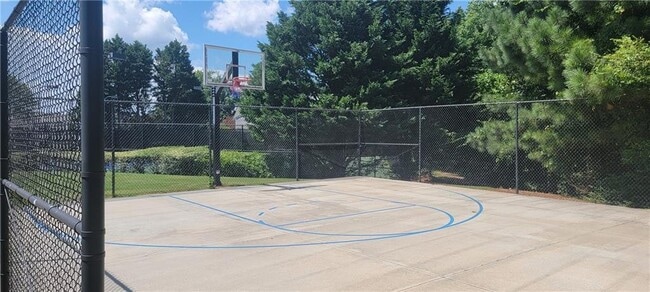 Building Photo - 264 Azalea Cir