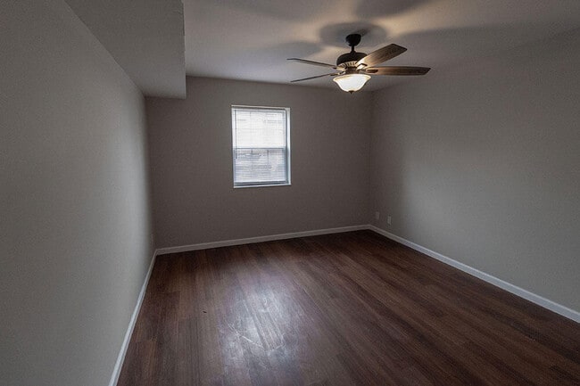 Building Photo - 3408 Balboa Ln