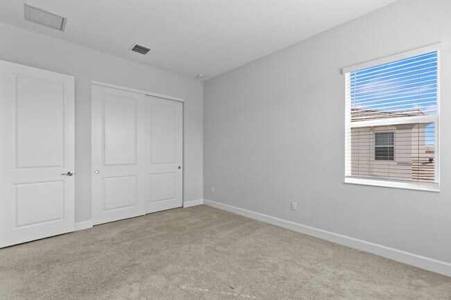 Building Photo - 5338 Liberty Ln