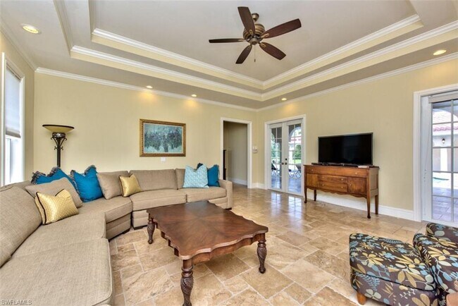 Building Photo - 2225 23rd St SW