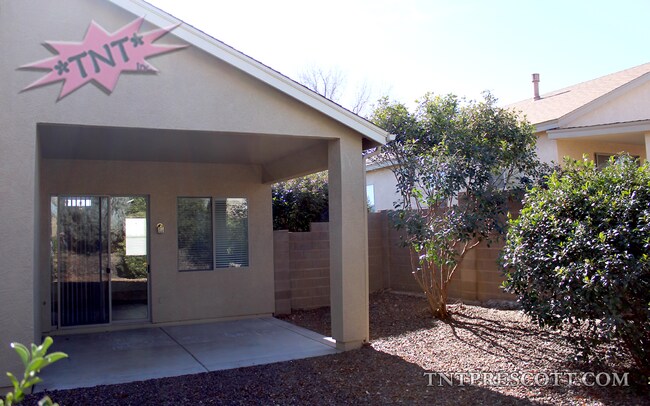 Building Photo - Home in Granville HOA ~ Winter Special!! ~ COMP HOLD