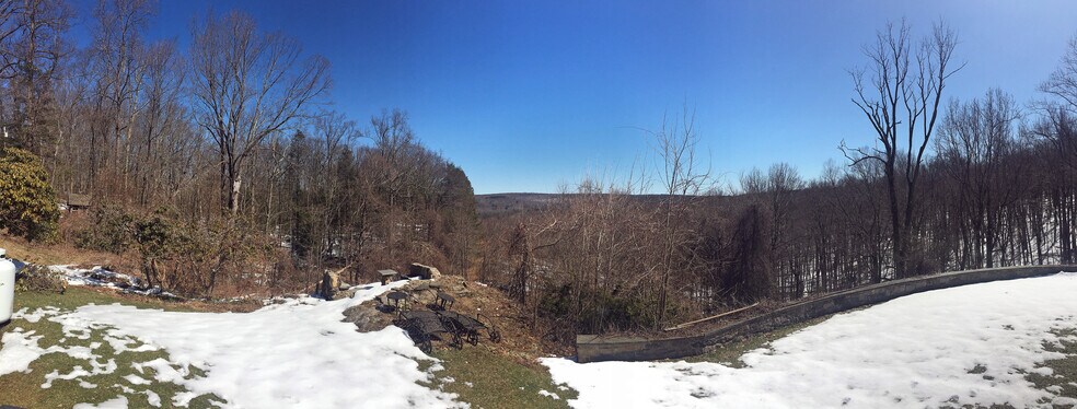 Building Photo - 37 Orchard Dr