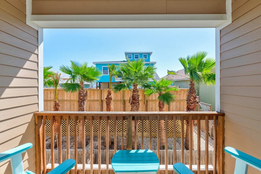 Building Photo - 1813 Eleventh St