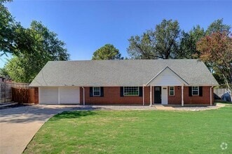 Building Photo - 1104 Shady Pine Ct