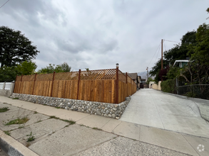 Building Photo - 1825 E Woodbury Rd