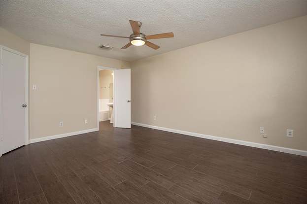 Building Photo - 3807 Cedar Valley Dr