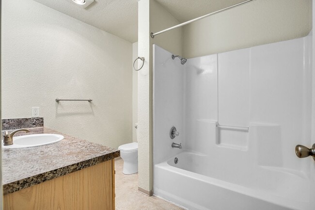 Building Photo - Parkgrove Apartments