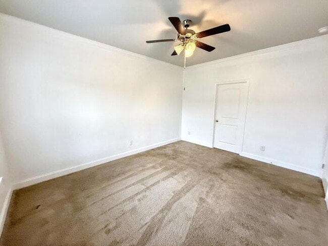 Building Photo - 27717 Kosar Xing
