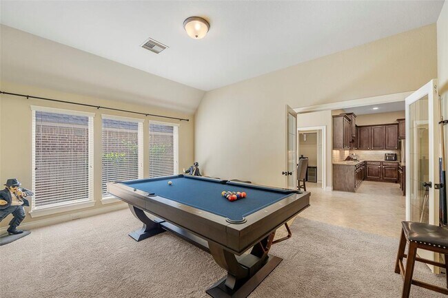 Building Photo - 27930 Colonial Point Dr