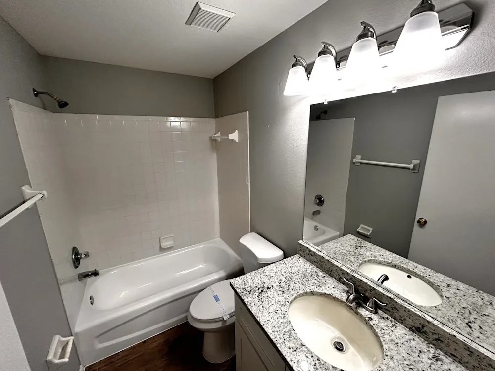 Building Photo - 7508 Briarbay Loop