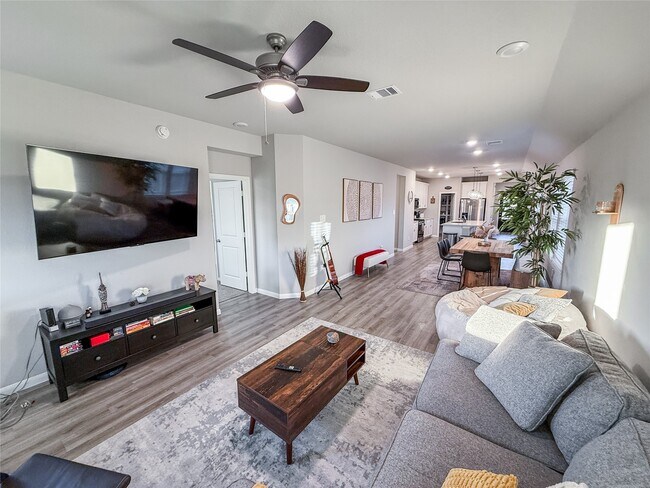 Building Photo - 25611 Ivory Gull Wy