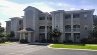 Building Photo - 908 Resort Cir