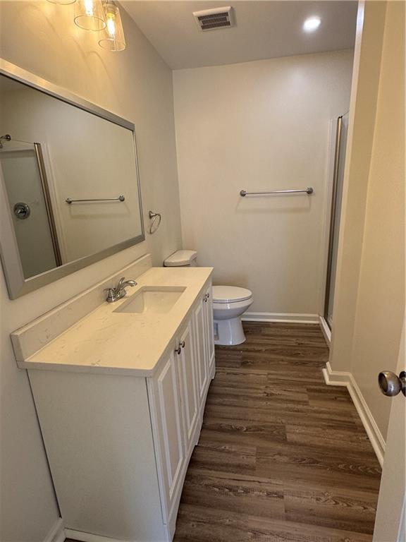 Building Photo - 728 Hanover Ln SE