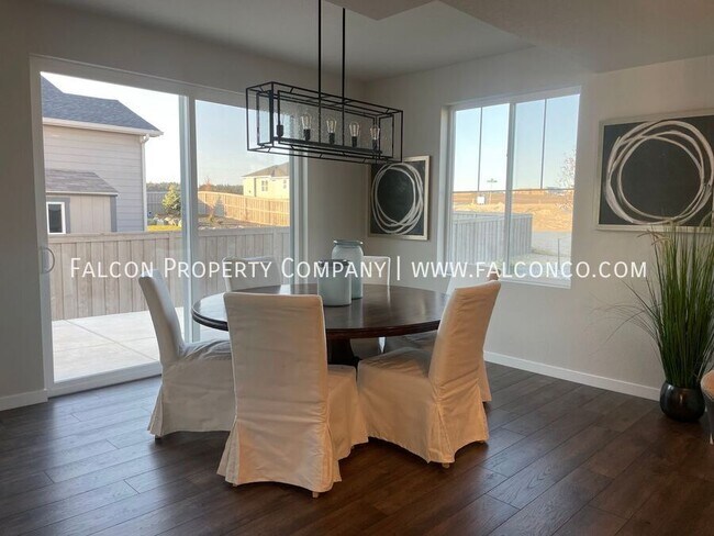 Building Photo - 8224 Harvey Logan Dr