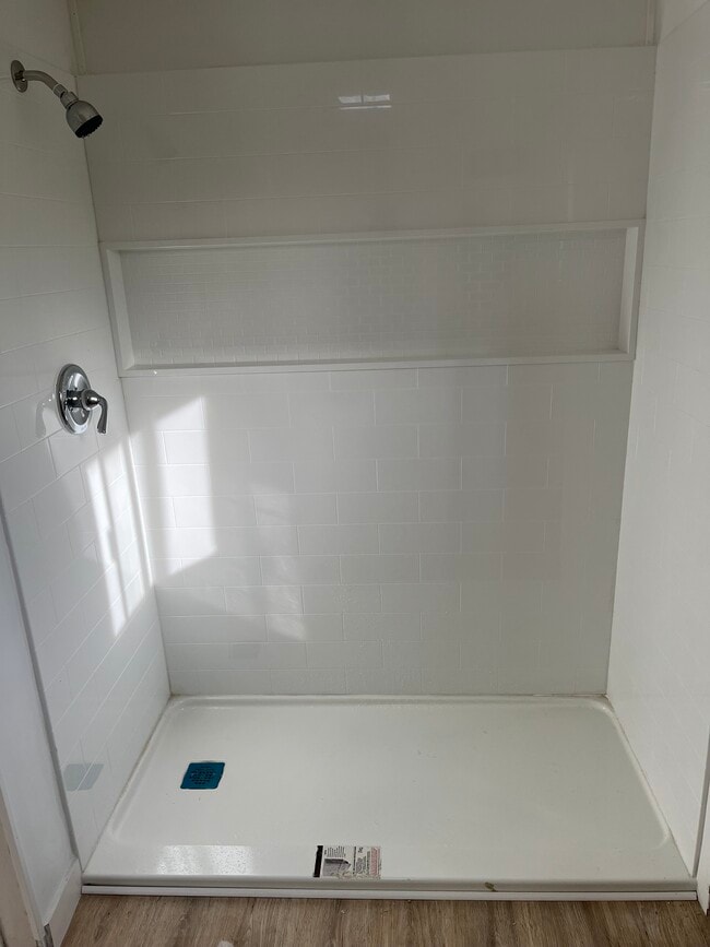 Building Photo - 317 N L St