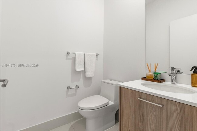 Building Photo - 501 NE 31st St