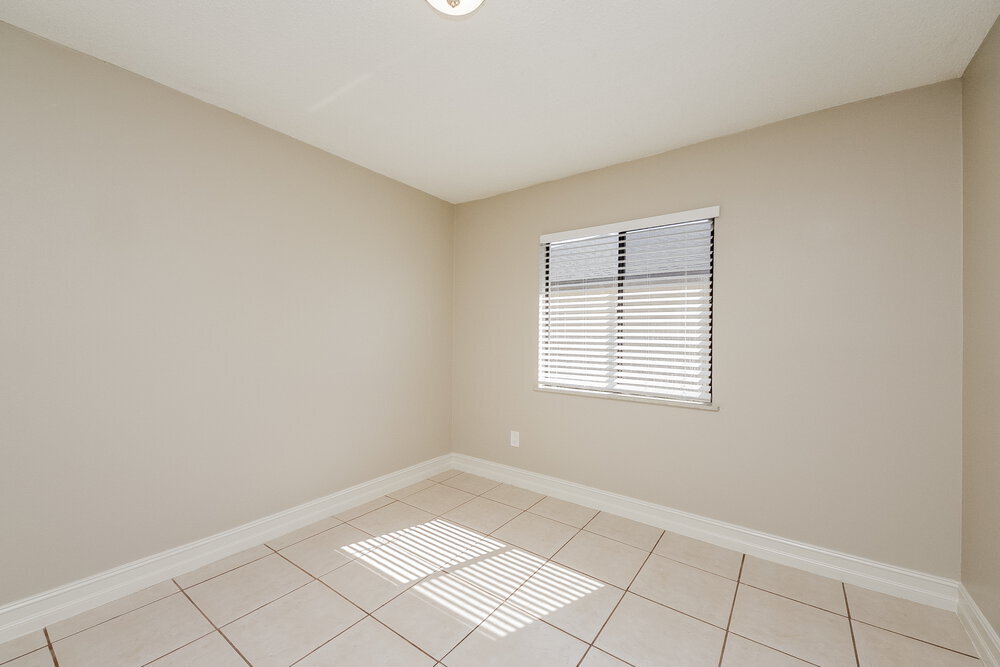 Building Photo - 297 Chicago Woods Cir