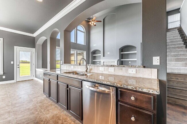 Building Photo - East Fayetteville Home for Rent