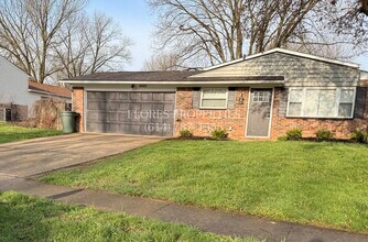 Building Photo - 4483 Wingfield St