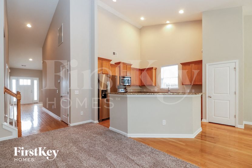 Building Photo - 115 Marinella Dr