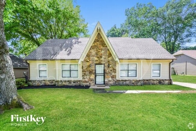 Building Photo - 4475 Grinstead Cove