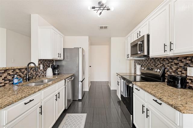 Building Photo - 1513 Lone Star Ct