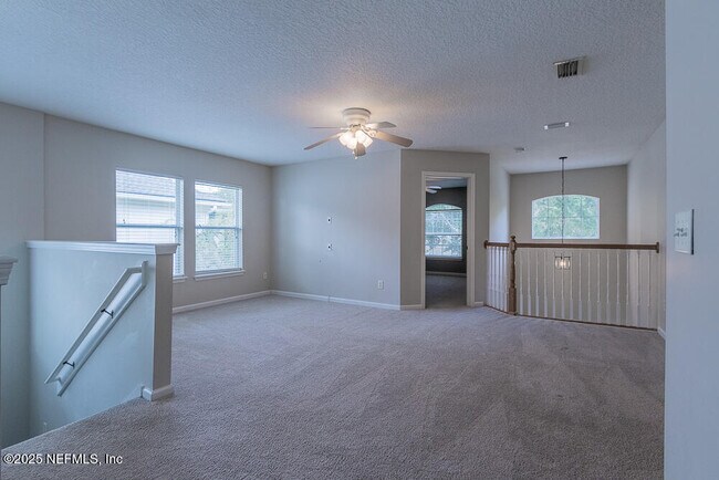 Building Photo - 608 Spruce Creek Rd