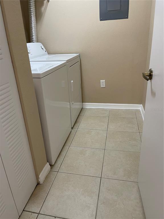 Building Photo - 5560 Metrowest Blvd