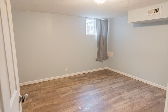 Building Photo - 4839 50th Ave SW