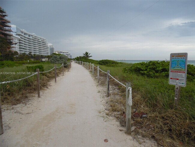 Building Photo - 8911 Collins Ave