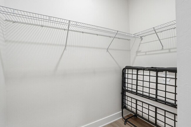 Building Photo - Fully Furnished 3 Bedroom, 3.5 Bath Townhome