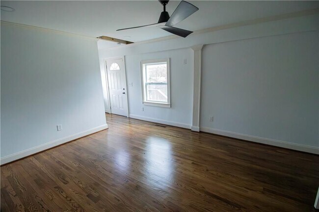 Building Photo - 1292 Monfort Rd