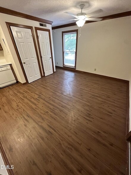 Primary Photo - 3520 Ivy Commons Dr