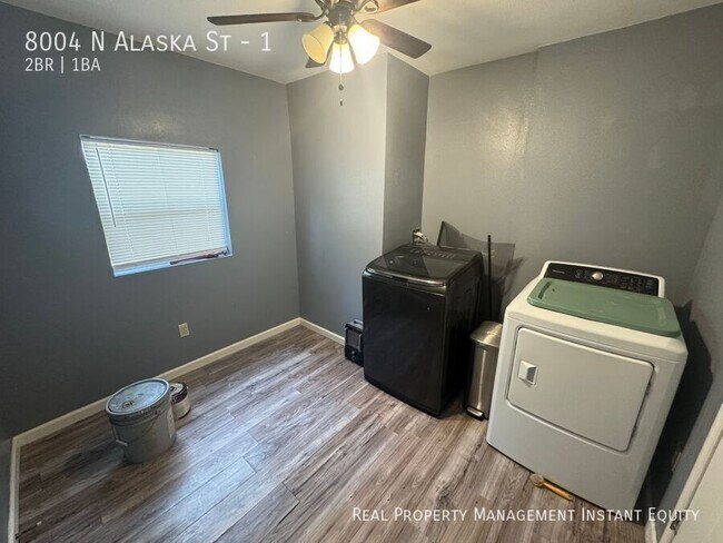 Building Photo - 8004 N Alaska St